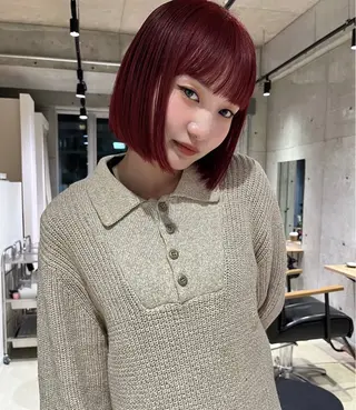 カラー sliver ・siki /YUIのヘアスタイル
