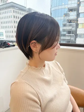 ショート オリーブベージュ/ボ ブ縮毛矯正たまき🧡のヘアスタイル