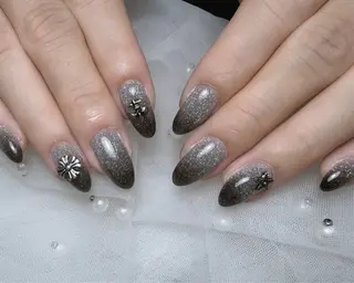 ネイル ToliyDeliy akemiのネイルデザイン