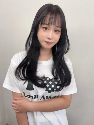 ロング vince. moekoのヘアスタイル
