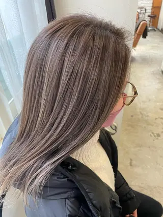 ミディアム カラー 北川 智海のヘアスタイル