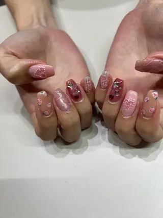ネイル nailartist lisaのネイルデザイン