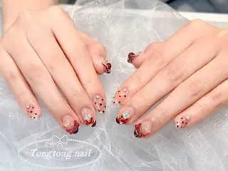 ネイル Tongtong Nail Salonのネイルデザイン