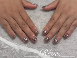 ネイル Reve. 黒澤のネイルデザイン