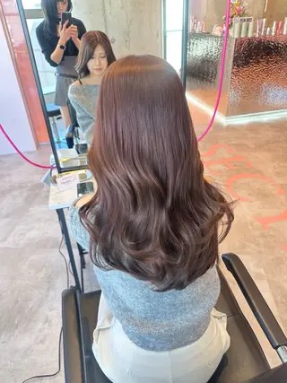 ロング 透明感/艶カラー 💘Hanaのヘアスタイル