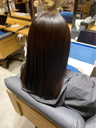 ミディアム 山本 琴葉 /ボブ /切りっぱなしボブのヘアスタイル