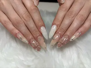 ネイル Yuna NAILSのネイルデザイン