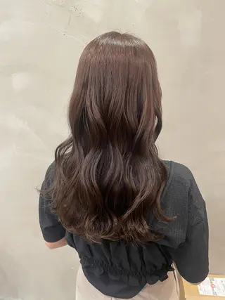 ロング カラー la fith hinaのヘアスタイル