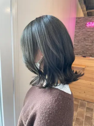 ミディアム カラー ヘアカラー&縮毛矯正 STAR☆RIVERのヘアスタイル