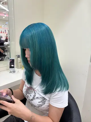 セミロング カラー ヘアアレンジ 💟RINNA 艶カラー💟のヘアスタイル