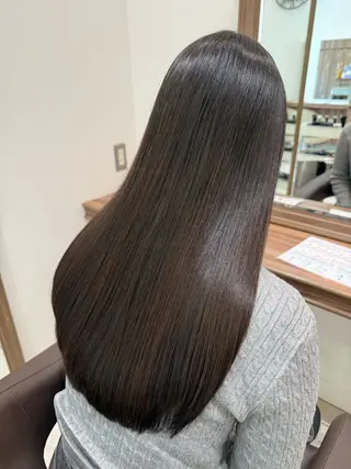 ロング .MANA. 【艶髪ロング】のヘアスタイル