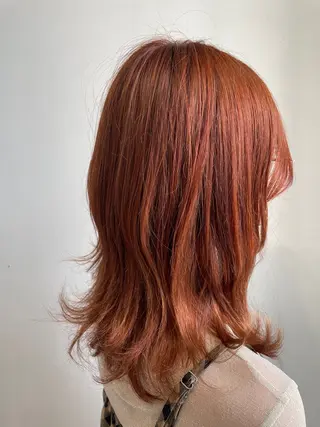 ロング カラー 大塚 しおりのヘアスタイル