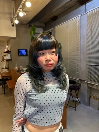 ロング カラー オクギシ チヒロのヘアスタイル
