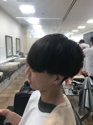 ミディアム カラー メンズ キッズ パーマ特化 三浦楓雅のヘアスタイル