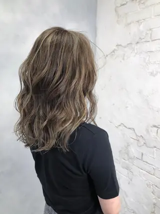 セミロング カラー welring hair salonのヘアスタイル