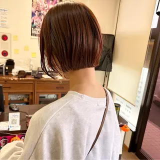 ショート ブリーチカラー🫧 森　凪沙のヘアスタイル
