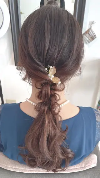 ミディアム カラー パーマ ヘアアレンジ キッズ ヘアメイク10年から 美容師💄Anriのヘアスタイル