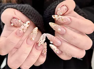 ネイル Lynn_ Nailのネイルデザイン