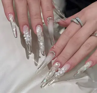 ネイル D-BEAUTY Nailsalonのネイルデザイン