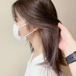 セミロング 金村 綾芽のヘアスタイル