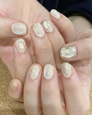 ネイル 板垣 綾乃のネイルデザイン