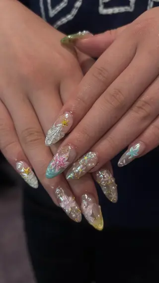 ネイル color.nail 🫧ionaのネイルデザイン
