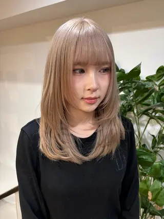 ロング ミルクティーベージュ レイヤー/あげは🎀のヘアスタイル