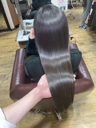ロング 髪質改善&白髪ぼかし スタイリスト近藤宏樹のヘアスタイル