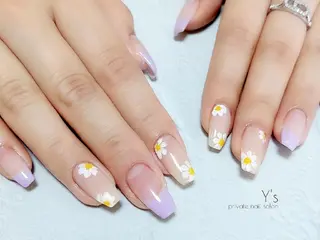 ネイル YUMI NAGAI のネイルデザイン