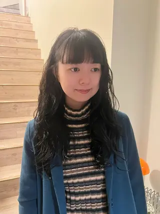 ロング パーマ 工藤 梨花のヘアスタイル