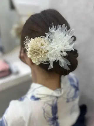 セミロング ヘアアレンジ ☘️はるみ☘️縮毛矯 正/カット/大宮のヘアスタイル
