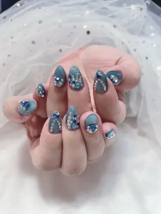 ネイル ジョリ kasumi🌹💅のネイルデザイン