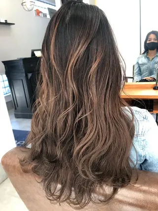 ロング カラー 河内 元伸のヘアスタイル