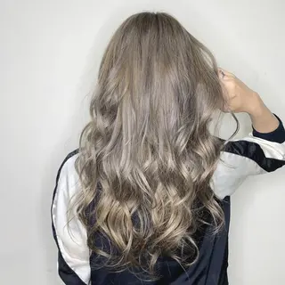ロング 髪質改善 Daisukiのヘアスタイル