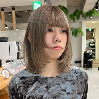 ミディアム 透明感カラー/レイヤ ー/ MARIEのヘアスタイル
