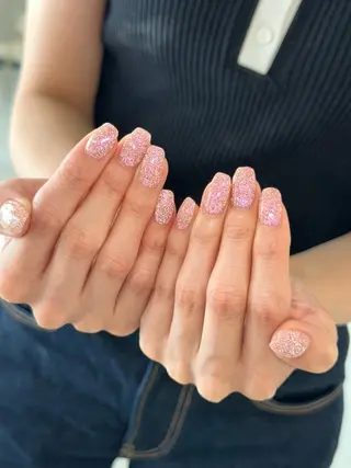 ネイル Elegancia. Hiromiのネイルデザイン