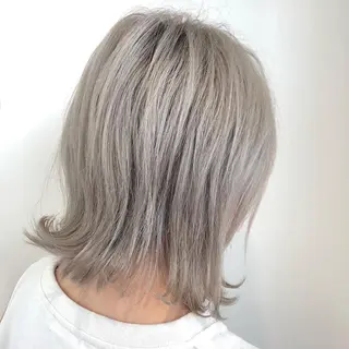 ミディアム レイヤー/ハッシュ 渋谷/サッタのヘアスタイル