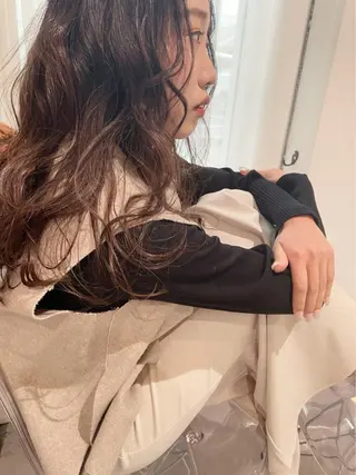 ロング RuLaN AMIのヘアスタイル