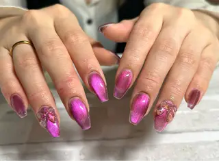 ミディアム 2DY NAIL SALONのネイルデザイン
