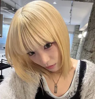 ミディアム カラー Rena✴︎トレンド ×スタンダードMIXのヘアスタイル