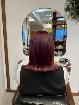カラー ROUIS ホノカのヘアスタイル