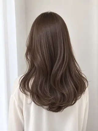 セミロング 小澤 璃奈のヘアスタイル