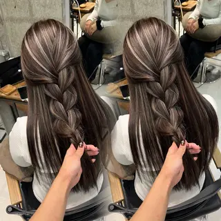 ロング カラー 海外風ハイライト／ Rizuのヘアスタイル