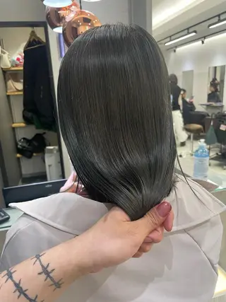 🎀透明感 カラーHiROEのヘアスタイル