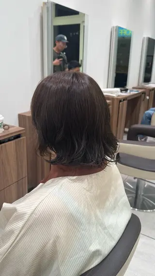 ミディアム カラー 薮押 いづみのヘアスタイル
