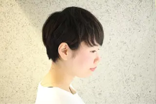 ショート カラー creep hair nozomiのヘアスタイル