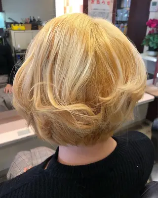 カラー 織田 英之のヘアスタイル