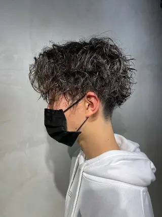 ショート メンズパーマ 工藤勇也のヘアスタイル