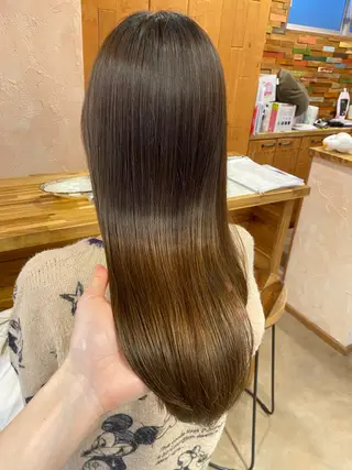ロング カラー 髪質改善 🧶小林賢人のヘアスタイル