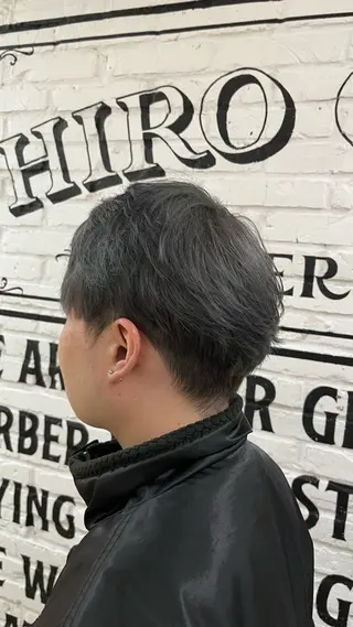ショート カラー メンズ 佐藤 笑夢のヘアスタイル